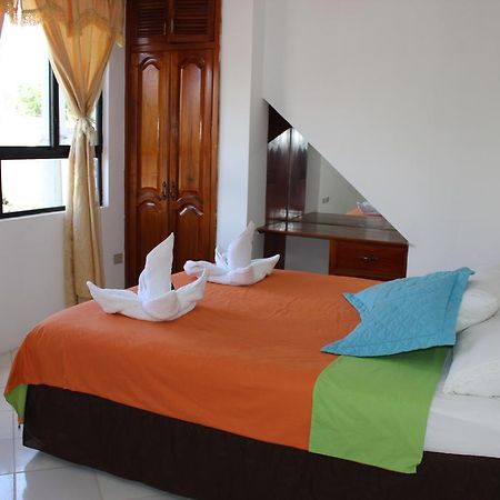 The Island Home Puerto Ayora  Ngoại thất bức ảnh