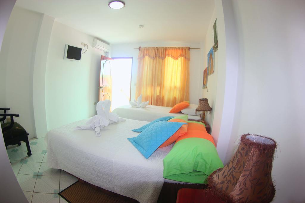 The Island Home Puerto Ayora  Ngoại thất bức ảnh